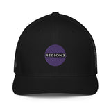 R3 Closed-back trucker cap